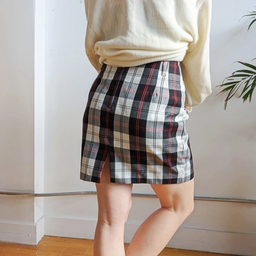 Vintage 90s Plaid Mini Skirt - Picture 2 of 2
